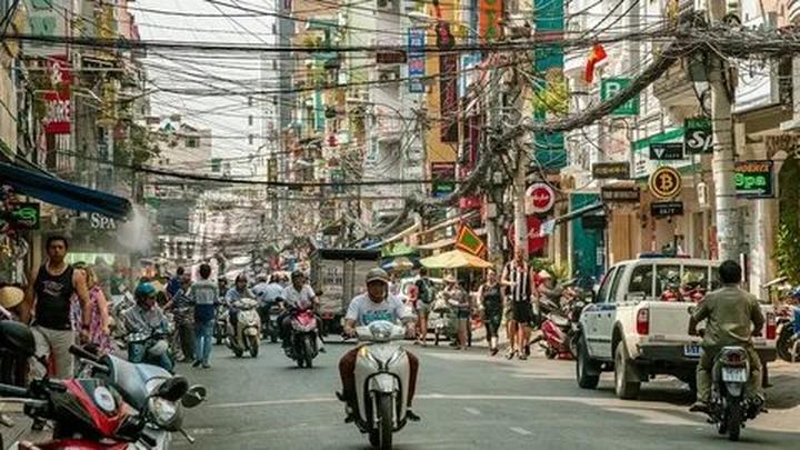 Xu hướng Người bán luôn bổ đôi quả dưa: Hotspot Matrix tiết lộ bí quyết video viral